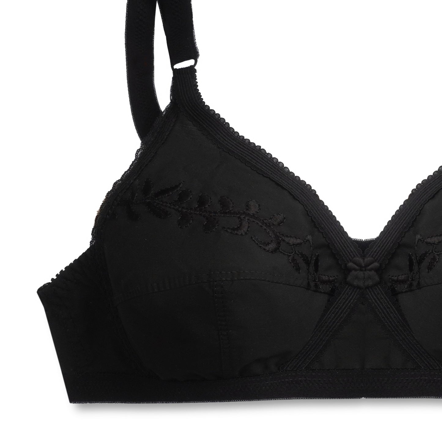 Sajiero Embroidered Weave Non Padded Wireless Bra