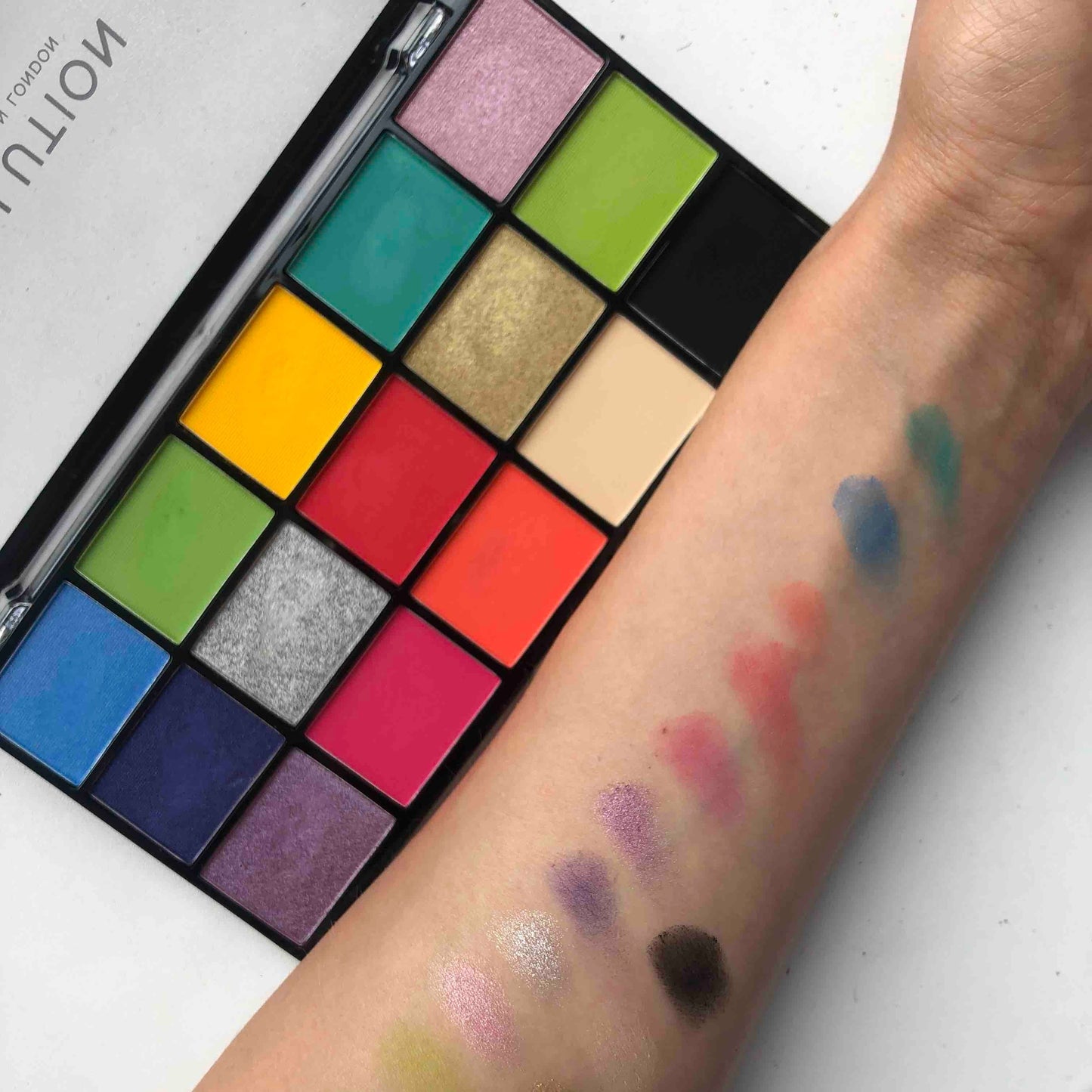 Revolution Reloaded Euphoria Eyeshadow Palette 16.5gm