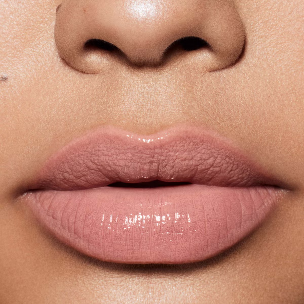 Fenty Beauty High-Shimmer Gloss Bomb Stix 3.6gm