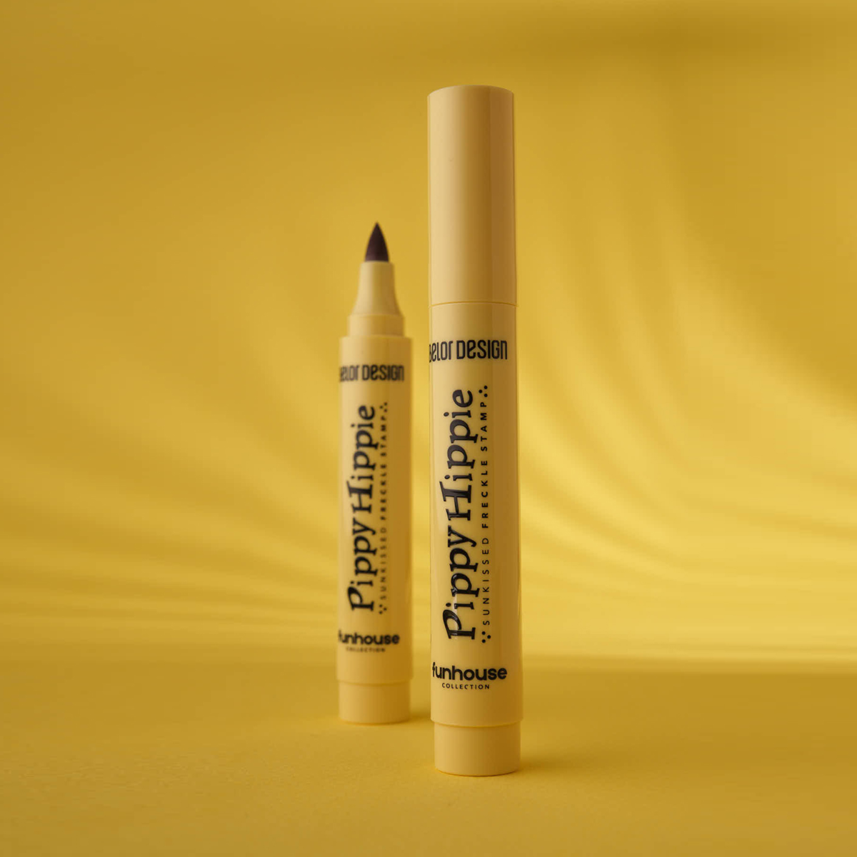 Belor Design Funhouse Pippy Hippie Freckle Stamp Pen Sunkissed 2.3gm