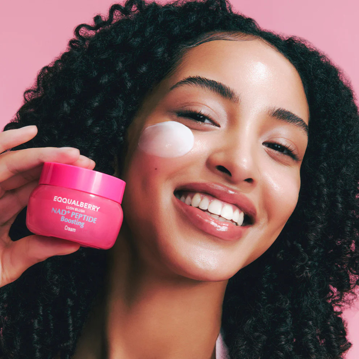 Eqqualberry NAD+ Peptide Boosting Liquid Blush Cream