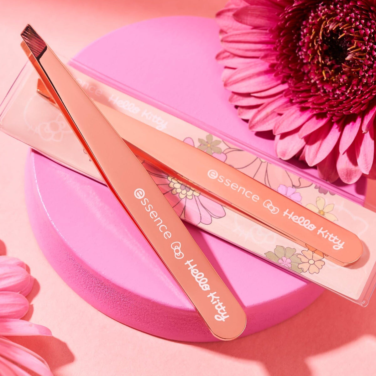 Essence Hello Kitty Tweezer 01 Be Kind To Yourself