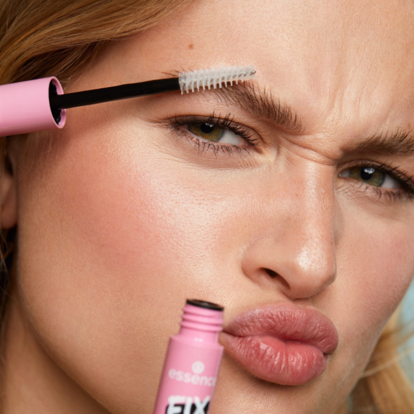 Essence Fix It Like A Boss Transparent Brow Fixing Gel 8.5ml