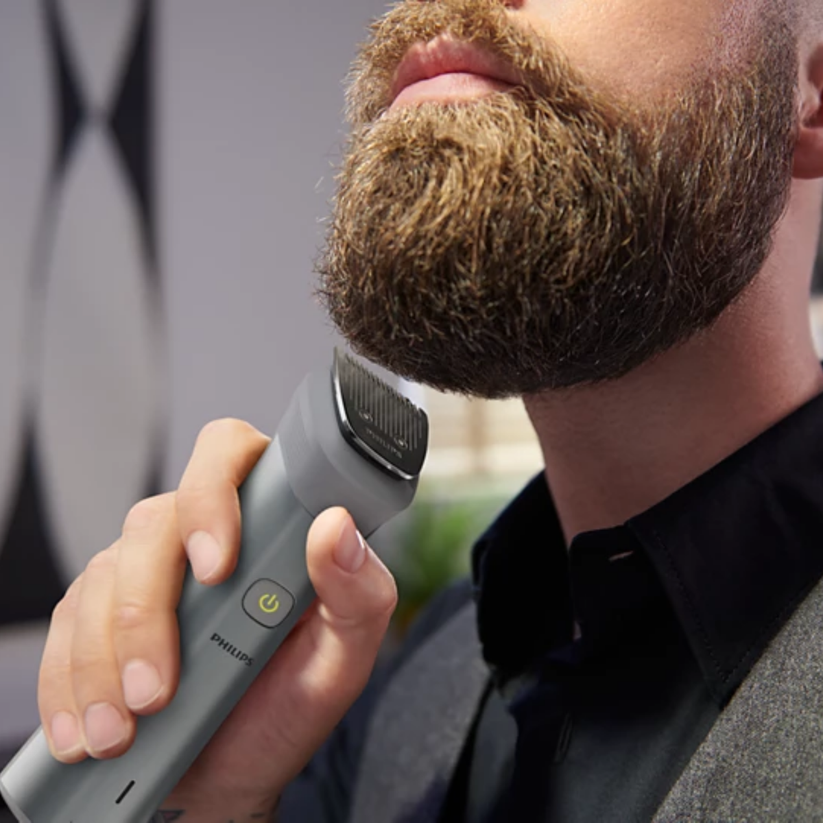 Philips 5000 Series Multigroom 11-in-1 Trimmer MG5930/15