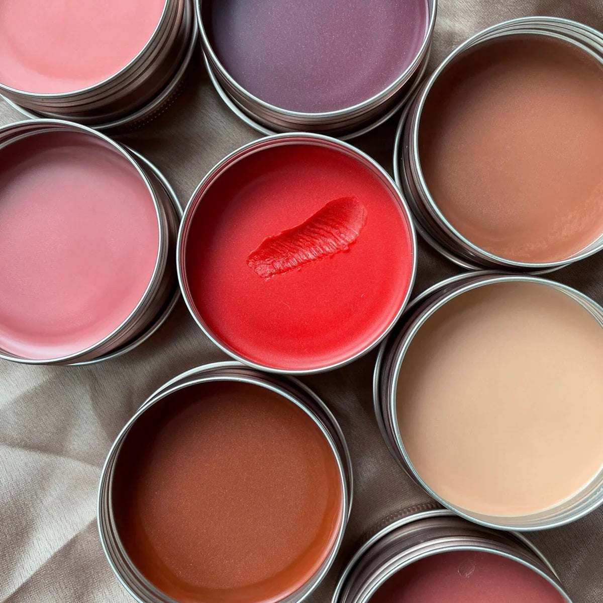Revolution Balm Glow Deep Plum 32gm