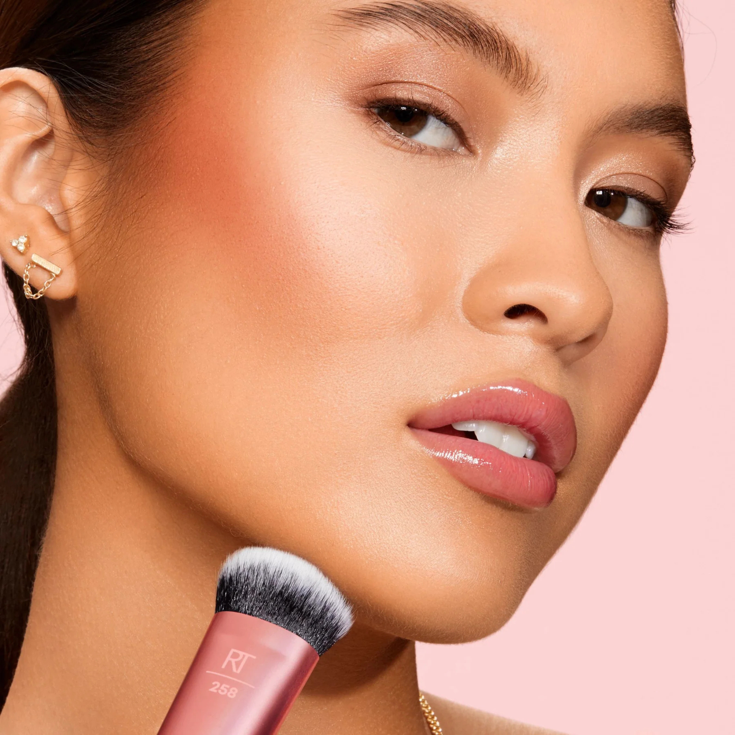 Real Techniques Face Base Makeup Brush Set