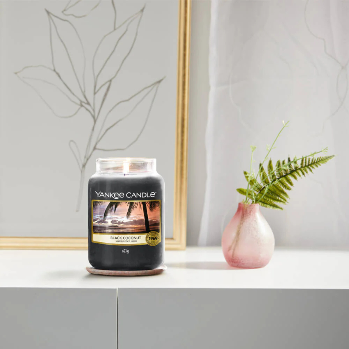 Yankee Black Coconut Scented Candle