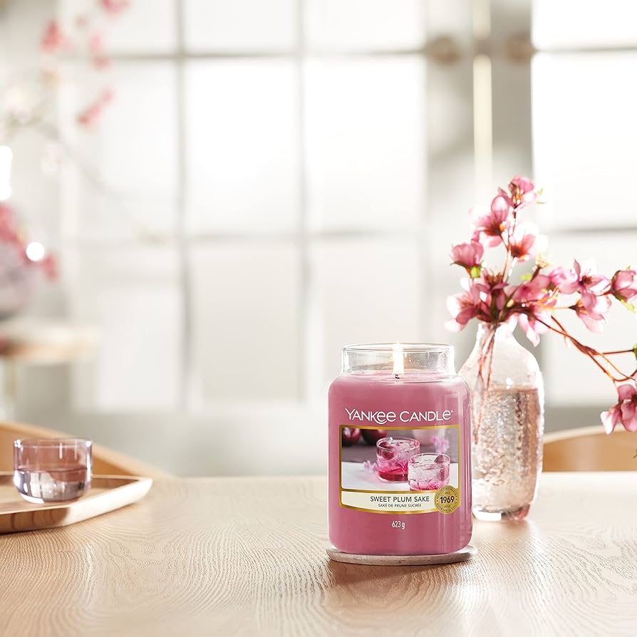 Yankee Sweet Plum Sake Scented Candle