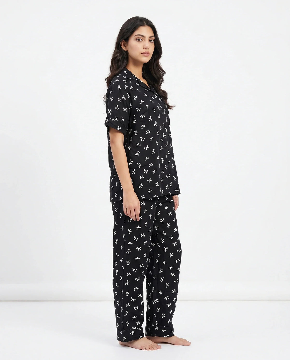Sajiero Linen Pajama Suit Bowelle Black