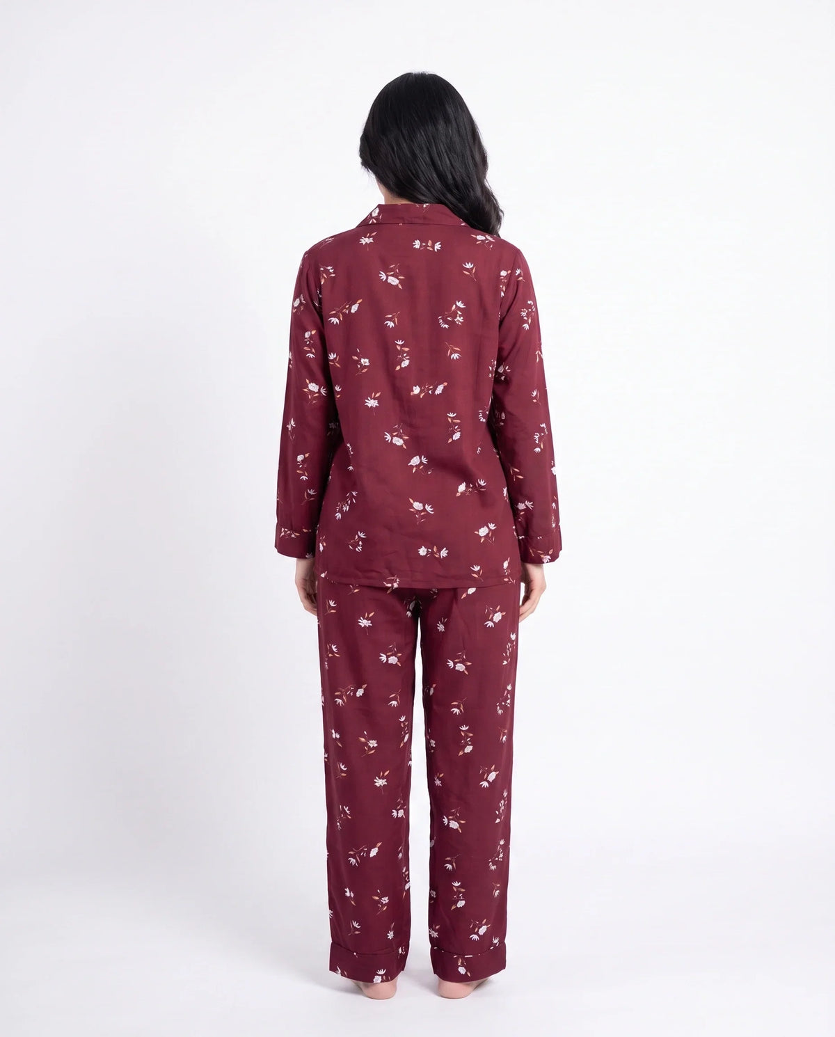 Sajiero Linen Pajama Suit Botanica